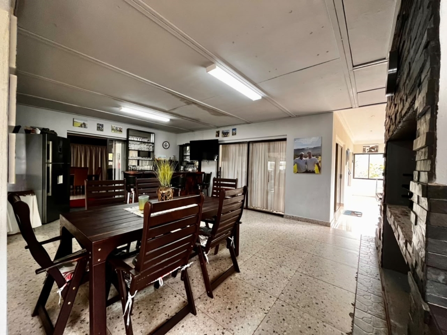 4 Bedroom Property for Sale in Buffelsfontein A H North West